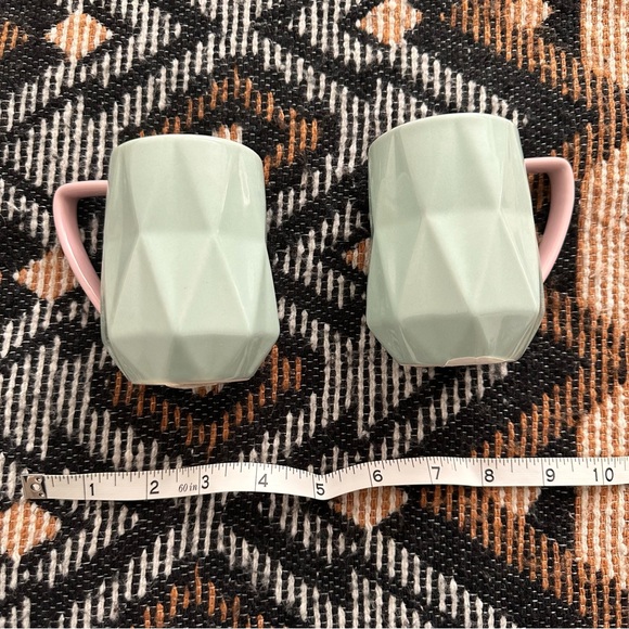 Viva Home Other - Geometric Design Coffe Tea Mugs Set of 2
